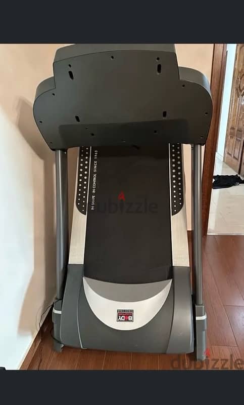 sports fitness line treadmill 2