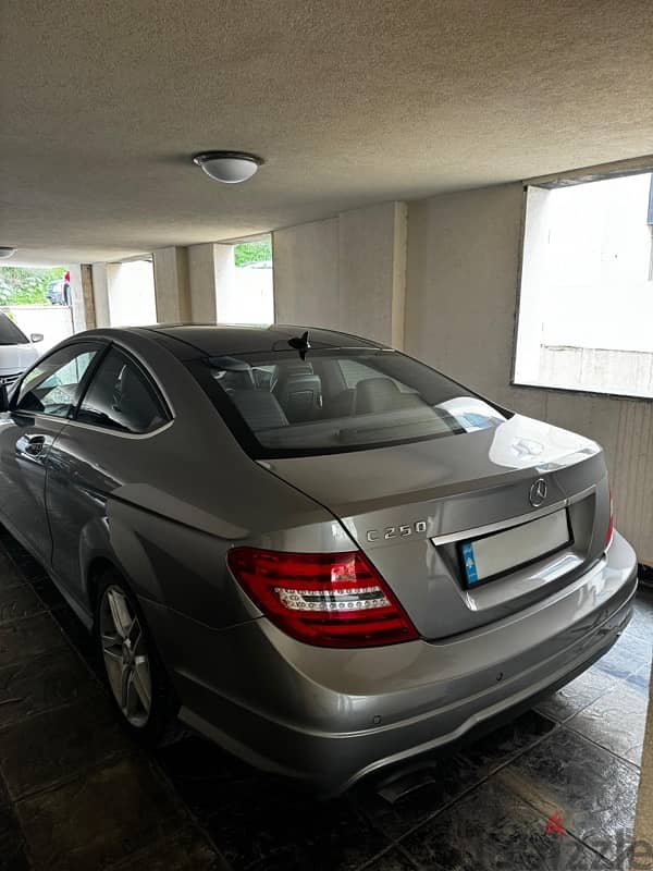 Mercedes-Benz C-Class 250 2013 4