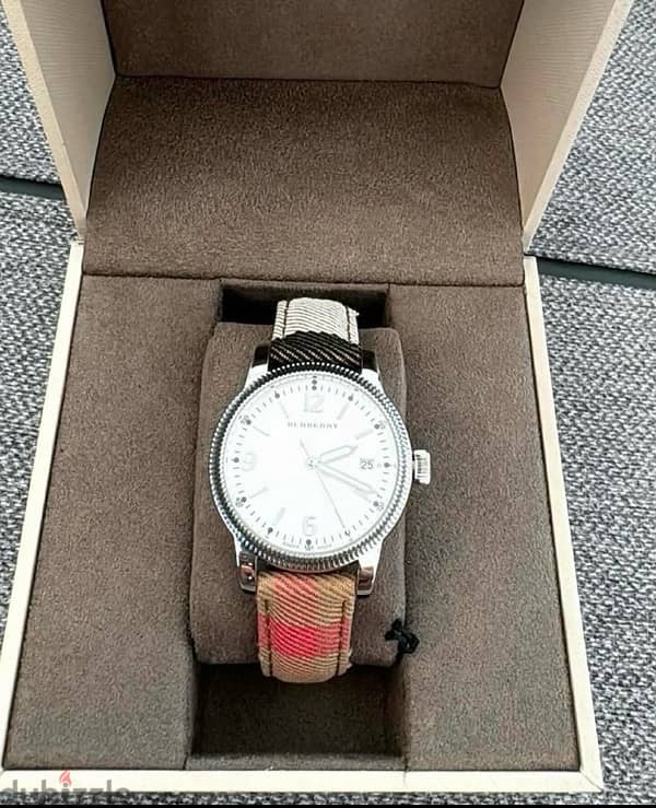 burberry watch 0