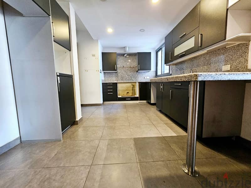 RA24-3731 Spacious Apartment 300m² for Rent in Ras Beirut 8