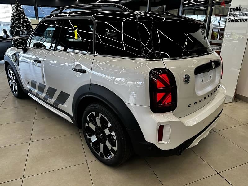 MINI SE Countryman 2024 9