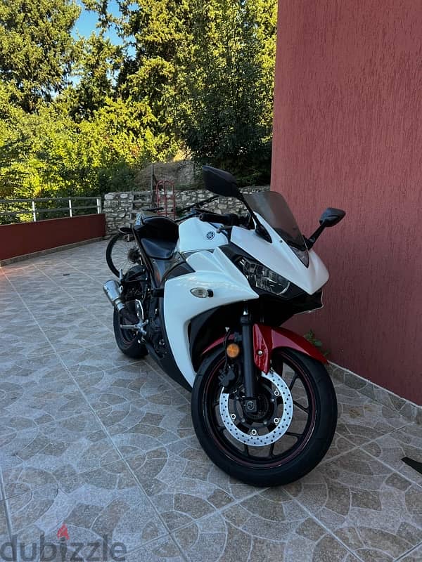 Yamaha R3 2015 4