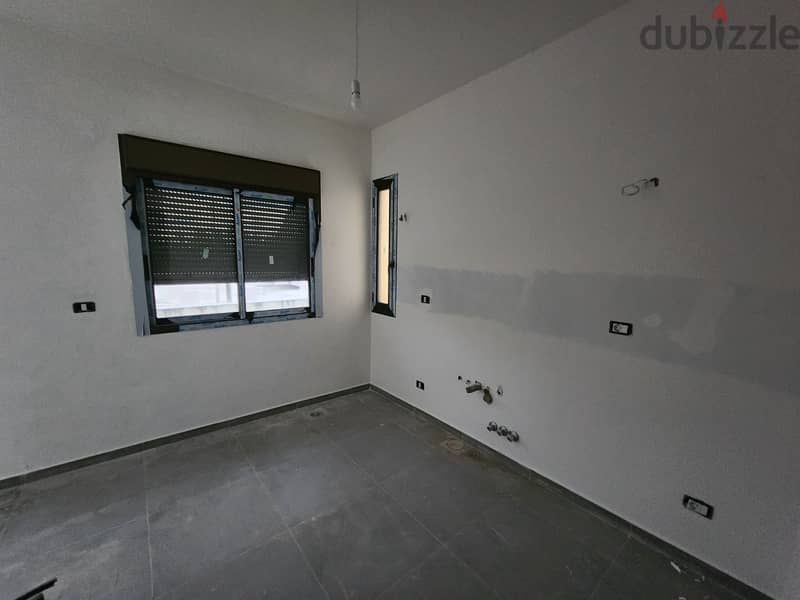 RWB195EA - Brand new apartment for sale in Bouar 2