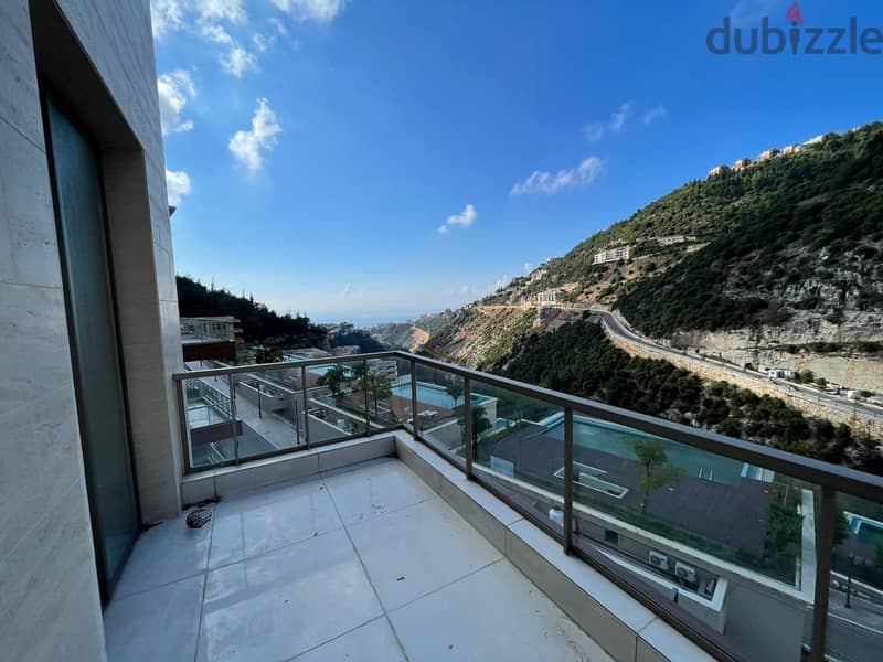 lovely 180 sqm apartment with a small upper terrace 1