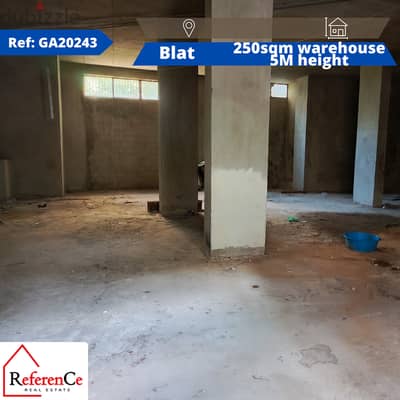 Warehouse for rent in the Blat مستودع للإيجار في بلاط