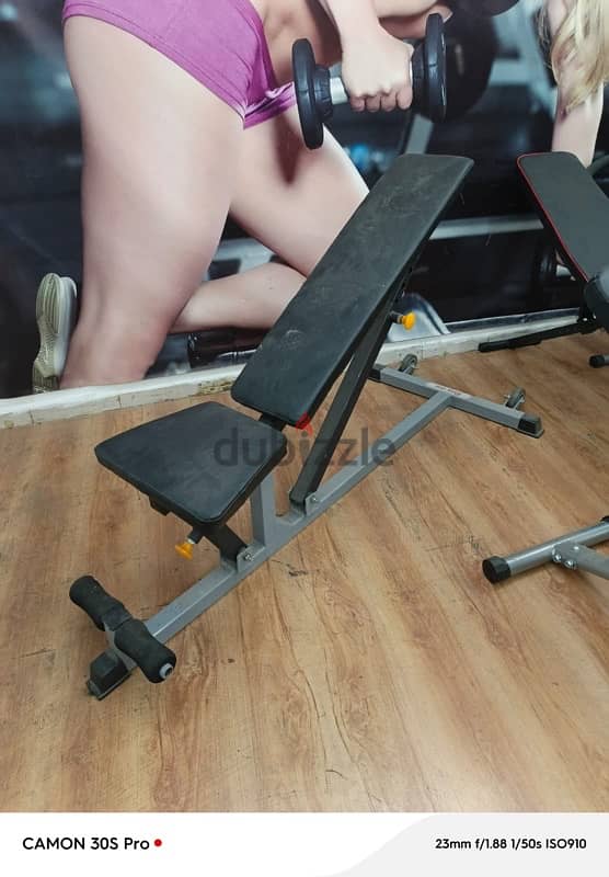 Bench adjustable heavy duty 120$ 0