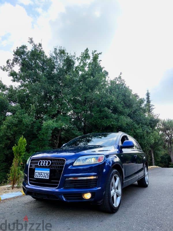 Audi Q7 2008 0