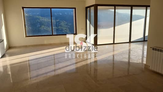 L13882-Spacious Apartment With Garden for Sale in Monteverde