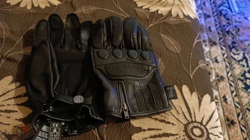 Harley Davidson gloves 1