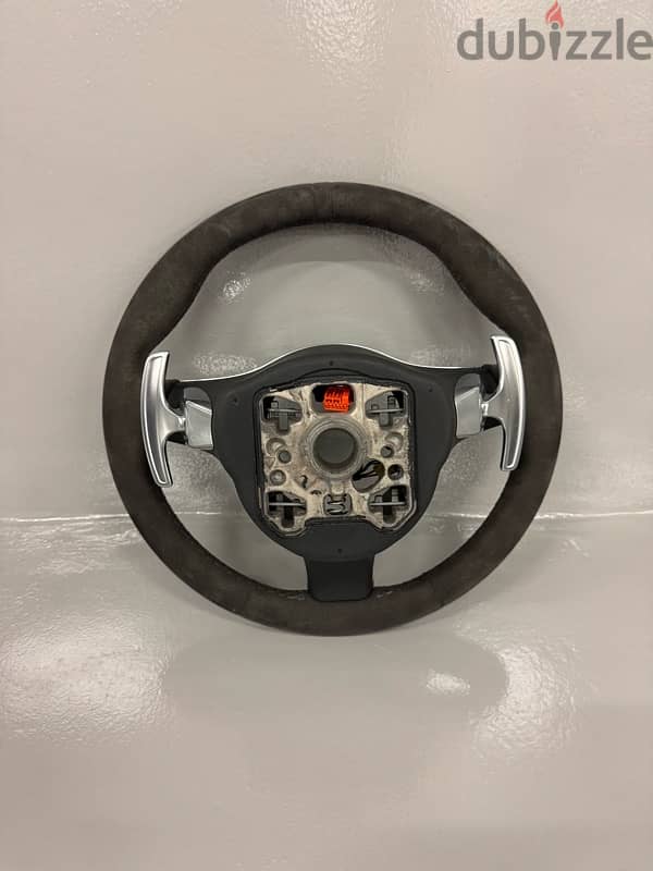 Porsche Steering Wheel 1