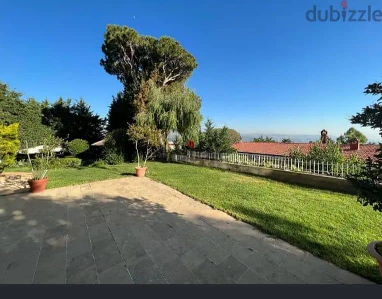 villa For sale in baabdet فيلا للبيع في بعبدات شاليمار ١،٣٠٠،٠٠٠$ 0