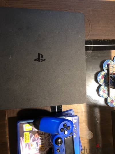 ps4 slim 1 controller with multiple cds + psn account