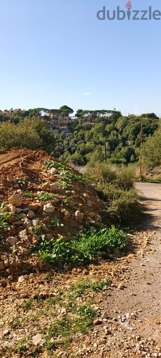 Land for sale in Abdelli batroun أرض للبيع في العبدلي البترون 8