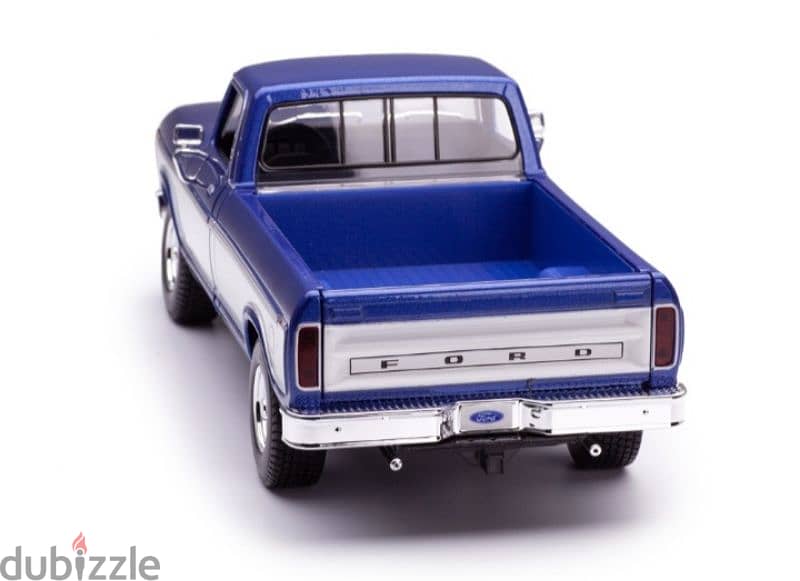 1979 Ford F150 Pickup diecast car model 1;18. 6