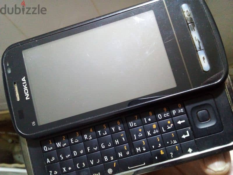 Nokia c6 slide 0