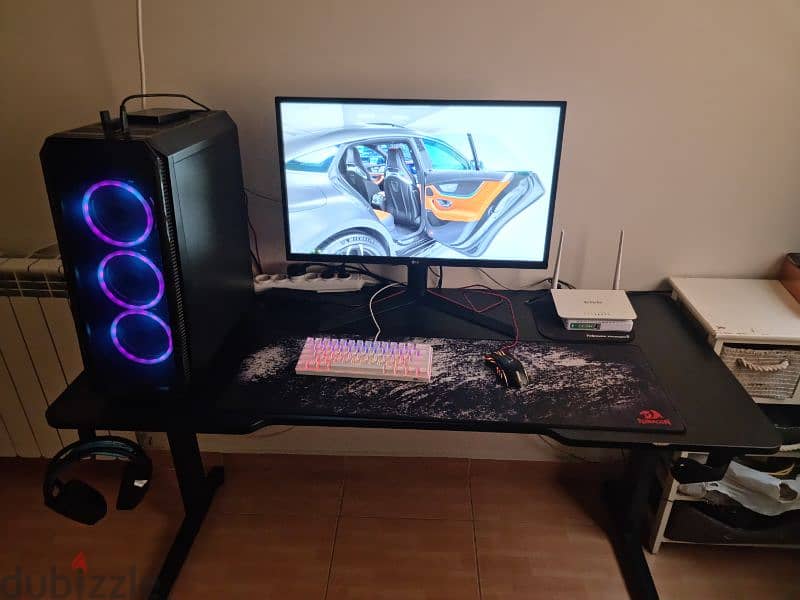 Full gaming setup for sale! dm for details. 0