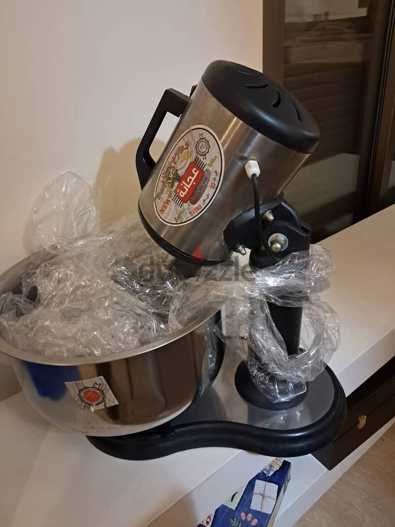 Dough mixer 15 KG for sale 0