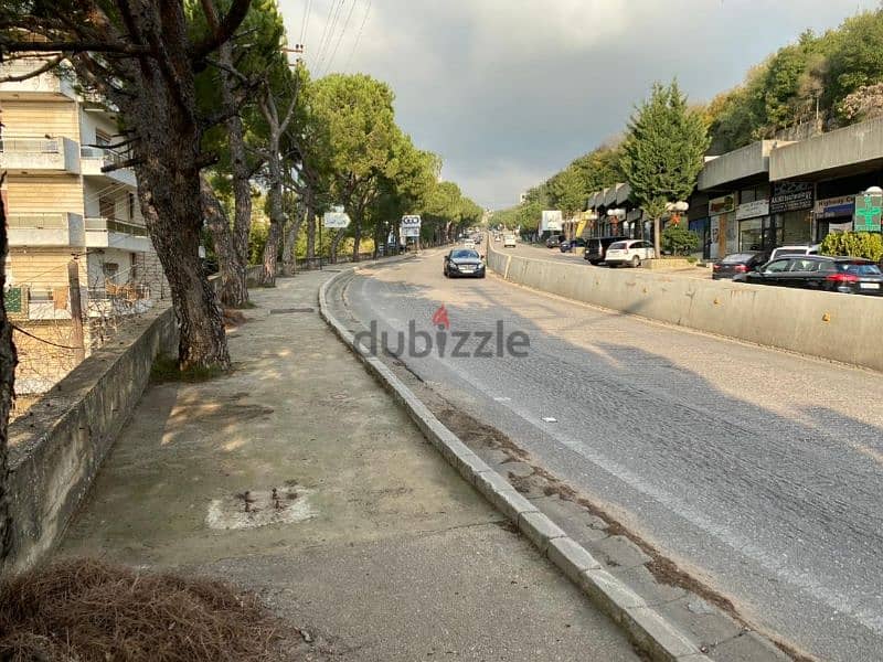 land for sale in ajaltoun أرض للبيع في عجلتون ١٠٠٠$/م 5