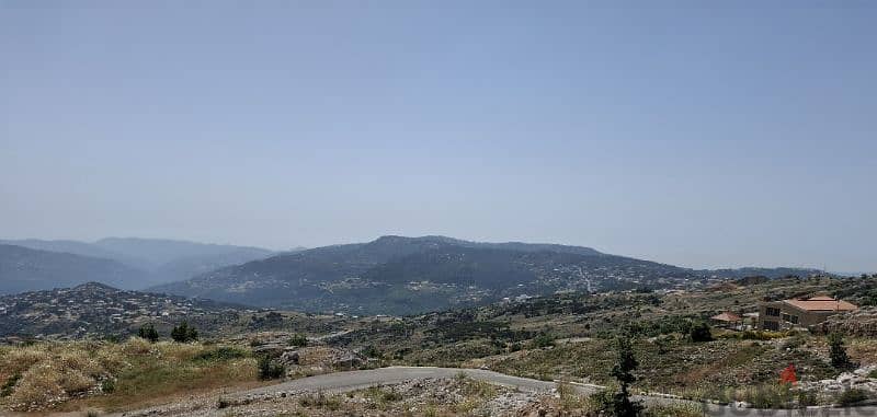 940m2 Land in mtein,metn عقار للبيع في المتين،المتن 1