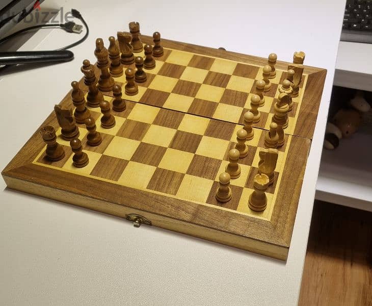 AMAZING CHESS BOARD, GREAT CONDITION 0