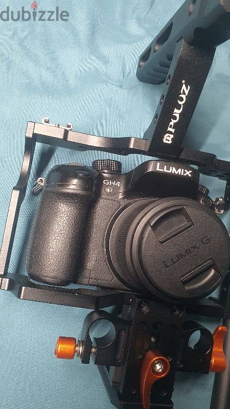 Panasonic gh4 super clean camera with lens Lumix G 25mm f/1.7 1