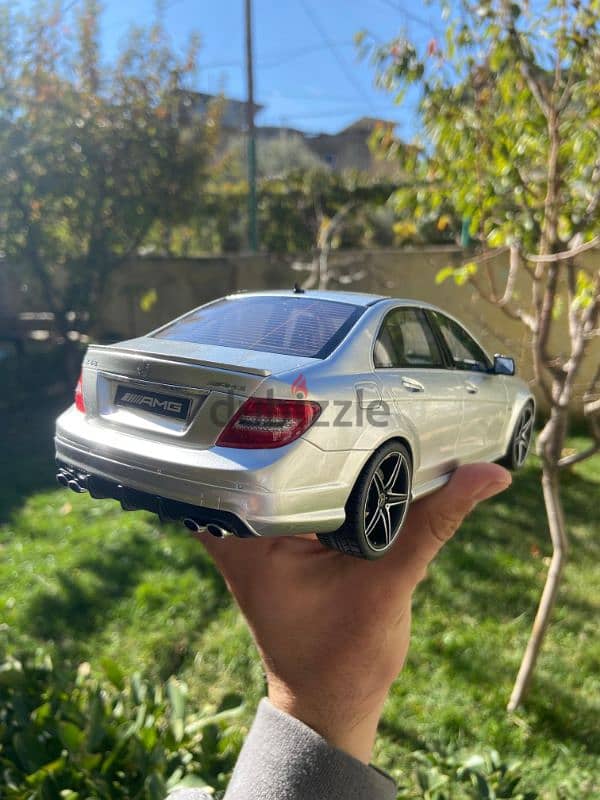 1:18 mercedes c63 amg w204 diecast resin model 1