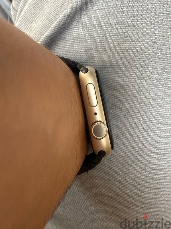 apple watch serie 8 45mm with all accesories 4