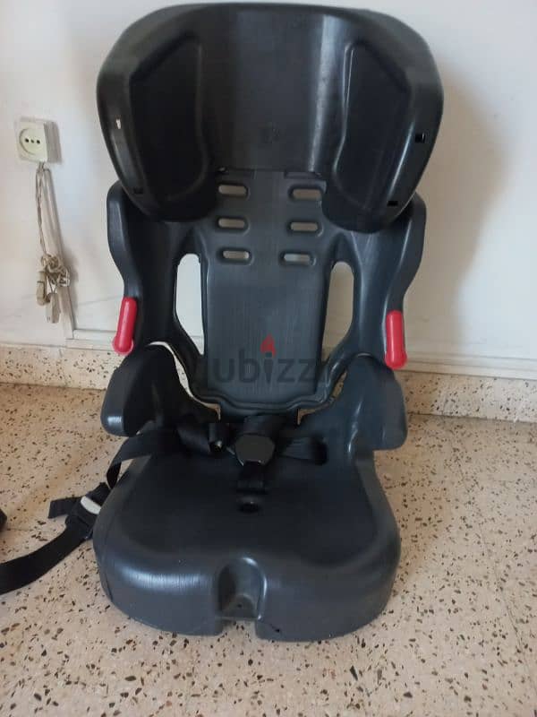 Ferrari car seat 1