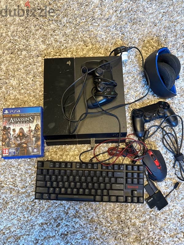 PS4 used like new 2