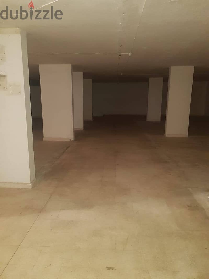 Sed El Bawchrieh/ Warehouse for Sale -  سد البوشرية/ مستودع للبيع 0