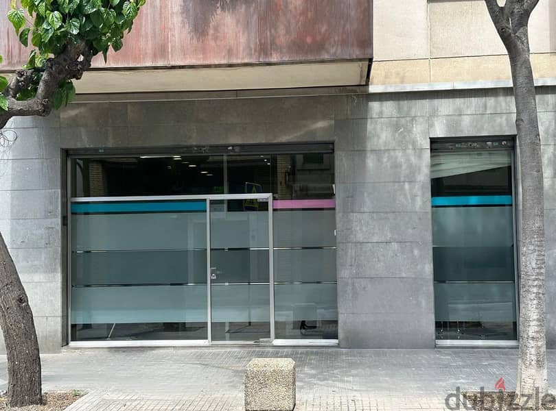 Spain office prime location in Barcelona excellent visibility PR-00190 0