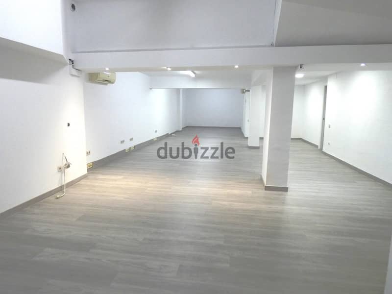 Opportunity! Great premises in Barcelona with 2 offices PR-00167 0