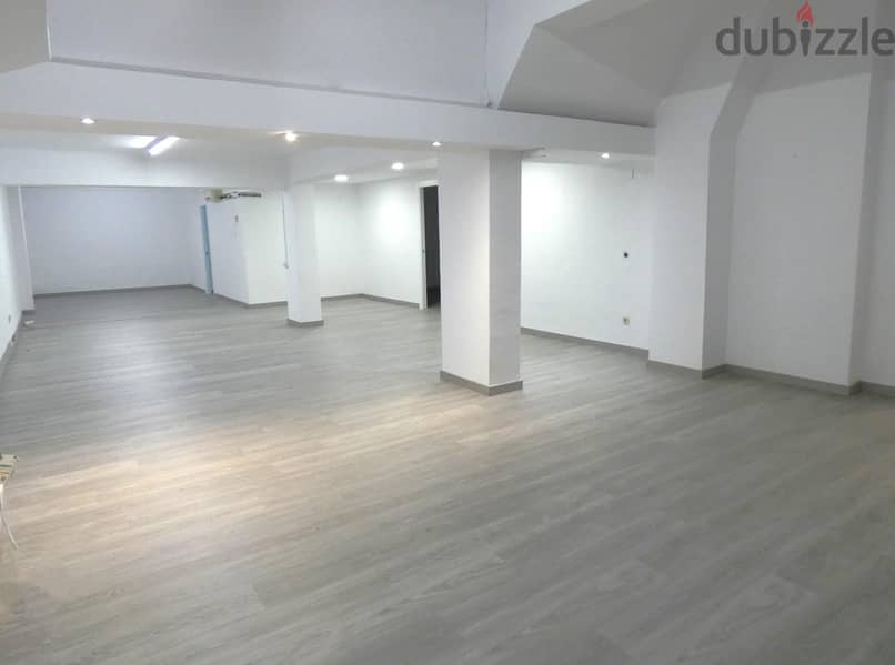 Opportunity! Great premises in Barcelona with 2 offices PR-00167 0