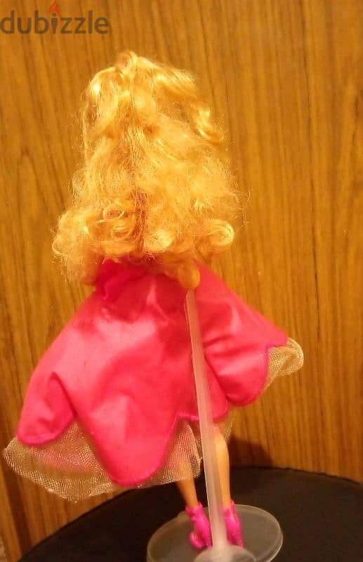 Barbie IN THE 12 DANCING PRINCESSES GENEVIEVE2006 used still Good doll 3