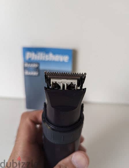 Philips T764 Trimmer (Like New) 5