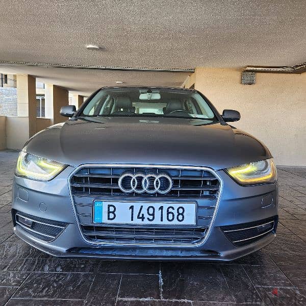 Audi A4 2015 0