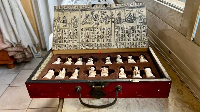 vintage chinese chess set wooden box 3