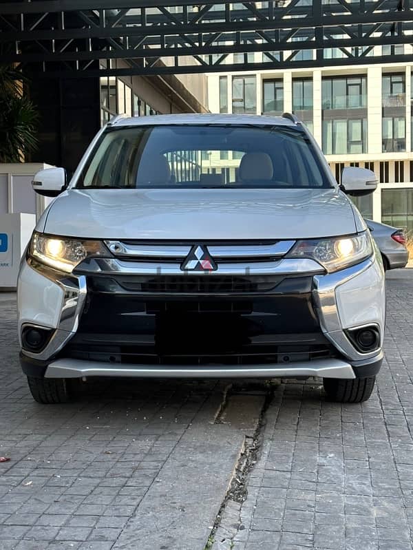 Mitsubishi Outlander 2017 0