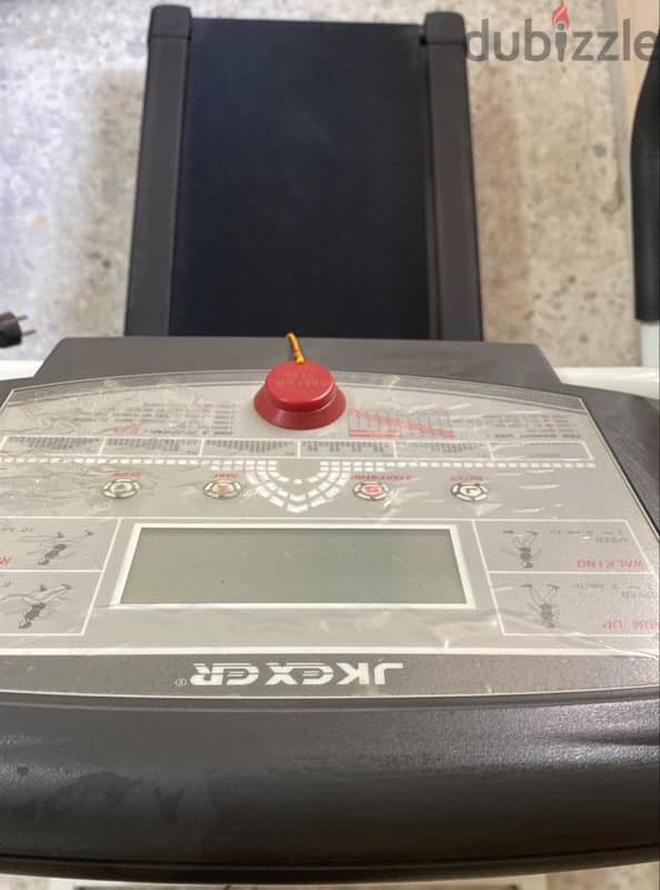 Treadmill جهاز مشي 1