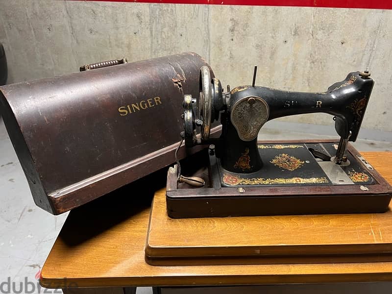 Singer sewing machine 3