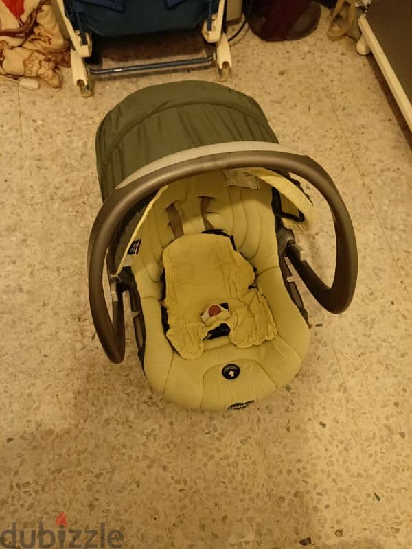 moto + car seat + stroller 3