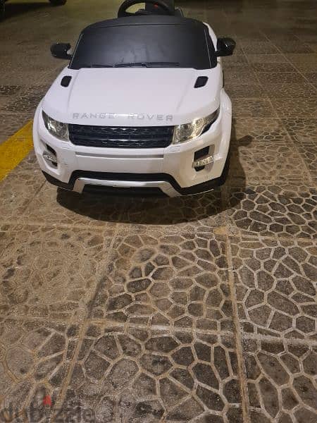 kids car  (range rover) 0