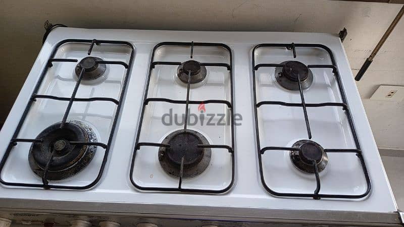 For sale Gaz Stove 6 burners with oven . 0