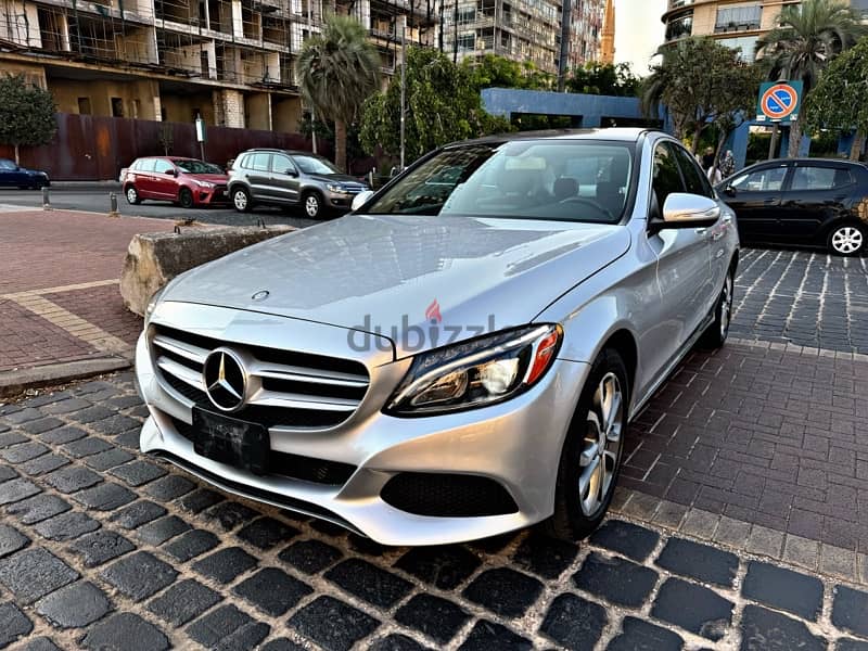 Mercedes-Benz C300 2015 0