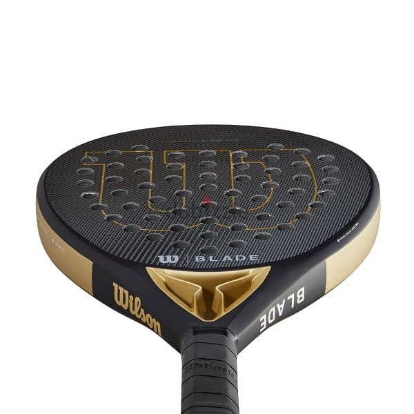 Wilson blade pro v2 gold padel racket 1