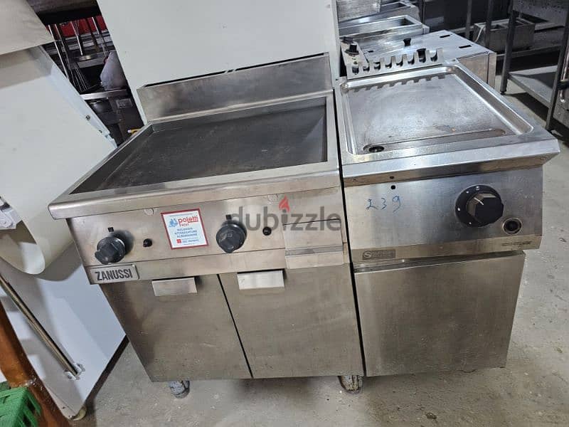 Kitchen Equipment - U. S. A Quality 7