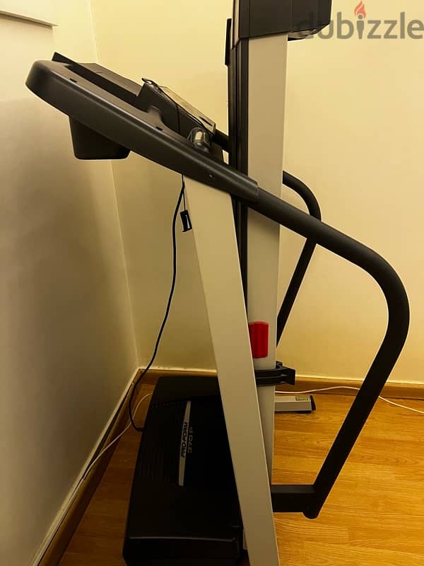 High-Quality Treadmill 0