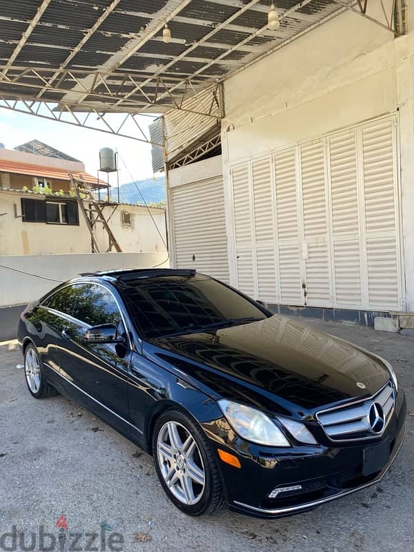 Mercedes-Benz E-Class 2010 Black Black Like New 0