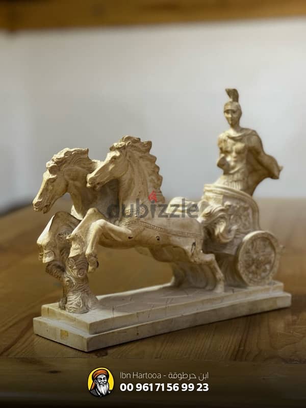 Roman Soldier Figurine with Horse Chariot 0