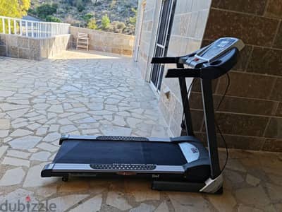 Treadmill BT540P